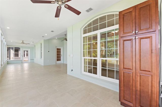 331 CUNNINGHAM DR, Davenport, FL 33837