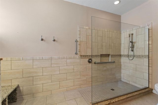 331 CUNNINGHAM DR, Davenport, FL 33837