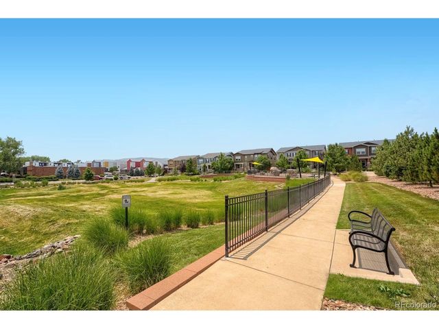 6977 Isabell Ln A, Arvada, CO 80007