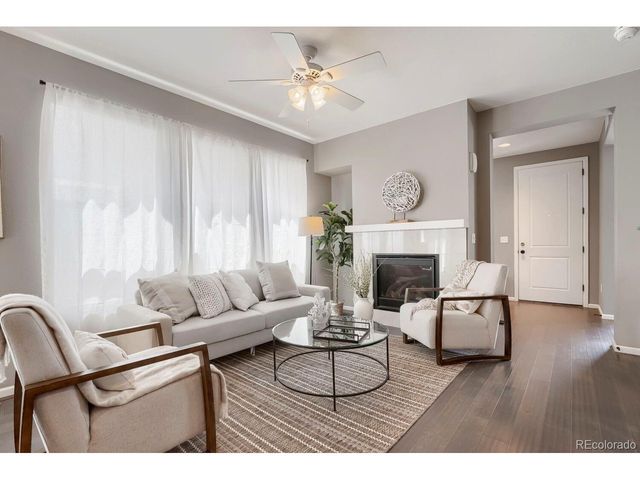 6977 Isabell Ln A, Arvada, CO 80007