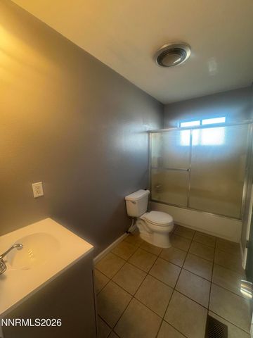 1020 Gary Lane, Fallon, NV 89406