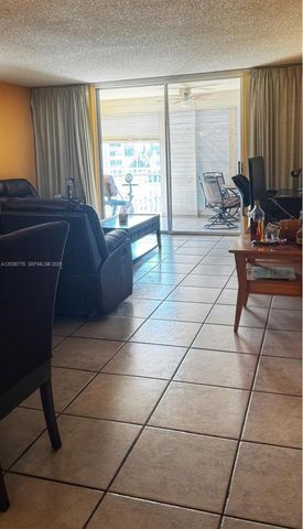 1024 SE 3rd Avenue 304, Dania Beach, FL 33004