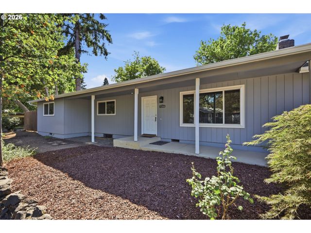 1390 BUCK St, Eugene, OR 97402