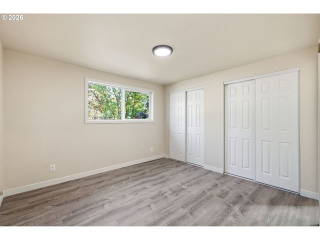 1390 BUCK St, Eugene, OR 97402