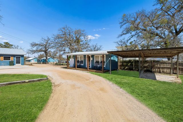 16838 RM 2241, Tow, TX 78672