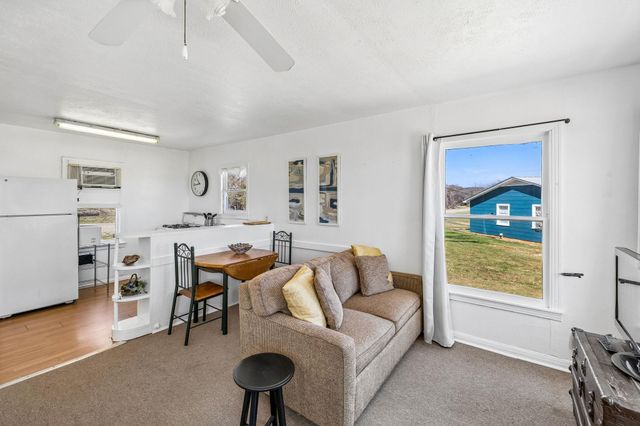 16838 RM 2241, Tow, TX 78672