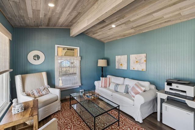 16838 RM 2241, Tow, TX 78672