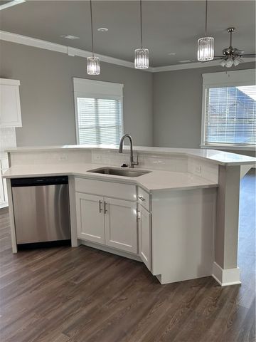 1080 Flat Rock Street, Bentonville, AR 72713