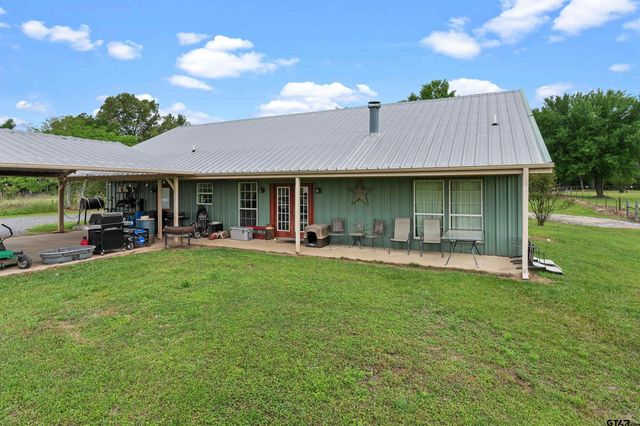 8550 New Hope Rd., Gilmer, TX 75645