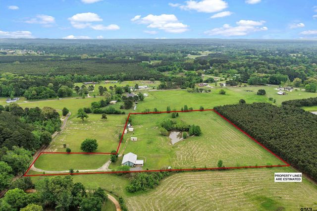 8550 New Hope Rd., Gilmer, TX 75645
