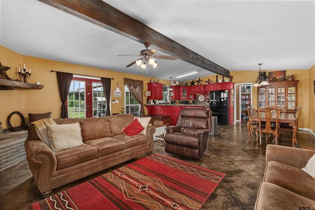 8550 New Hope Rd., Gilmer, TX 75645