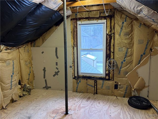 1305 Oak Street, Utica, NY 13052