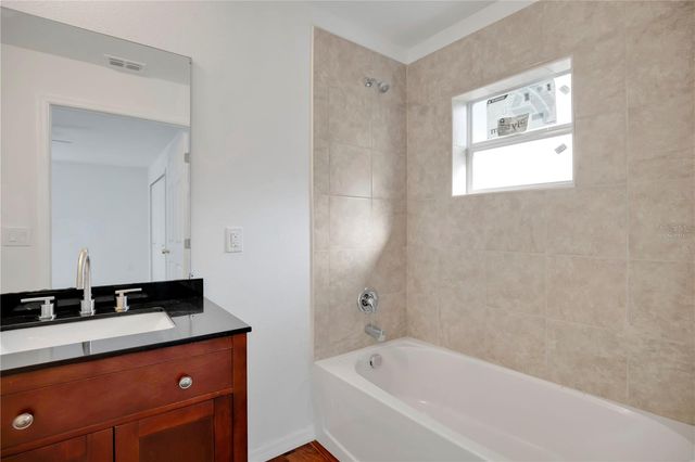 776 E BROADWAY STREET, Oviedo, FL 32765