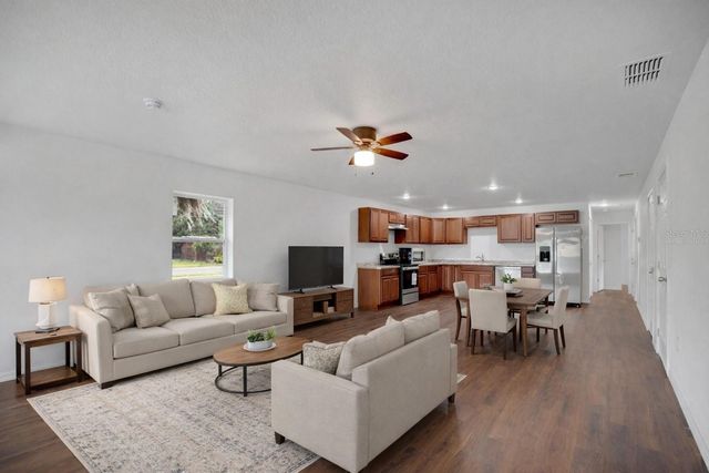 776 E BROADWAY STREET, Oviedo, FL 32765