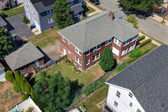 99 Russel 1, Quincy, MA 02171