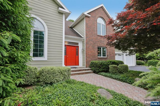 128 Rutherford Road, Mahwah, NJ 07430