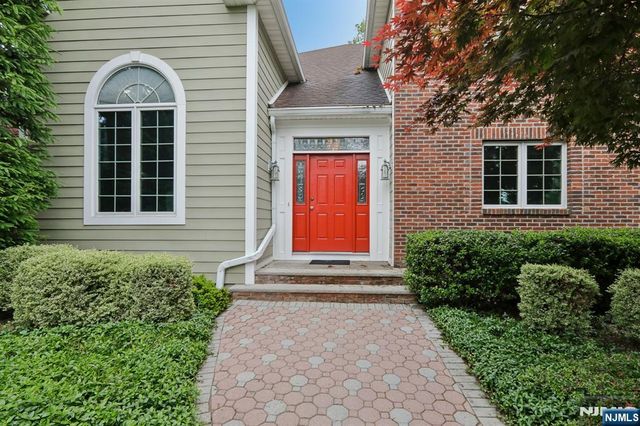 128 Rutherford Road, Mahwah, NJ 07430