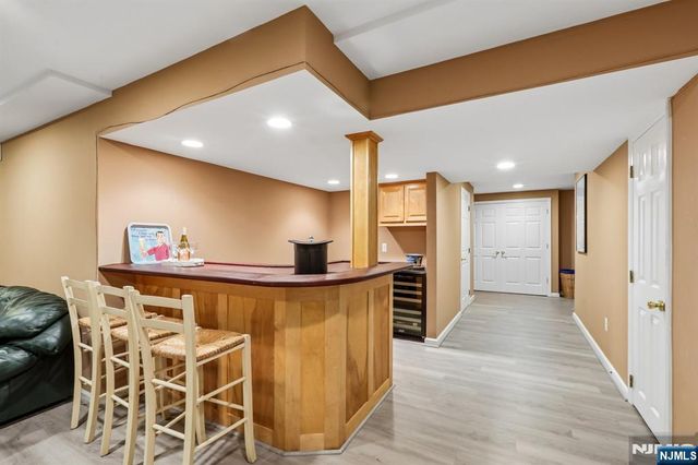 128 Rutherford Road, Mahwah, NJ 07430