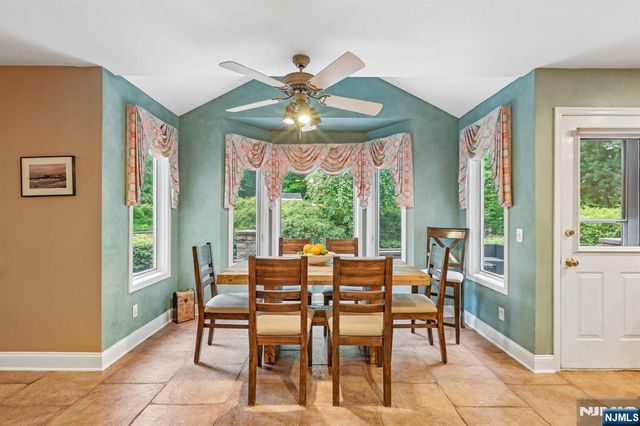 128 Rutherford Road, Mahwah, NJ 07430