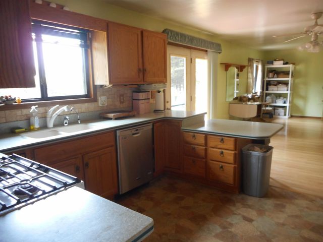 2575 W Huron Road, Standish, MI 48658