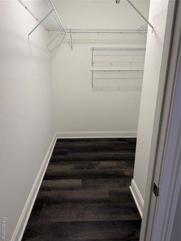 39168 Hayes Road, Clinton Township, MI 48038