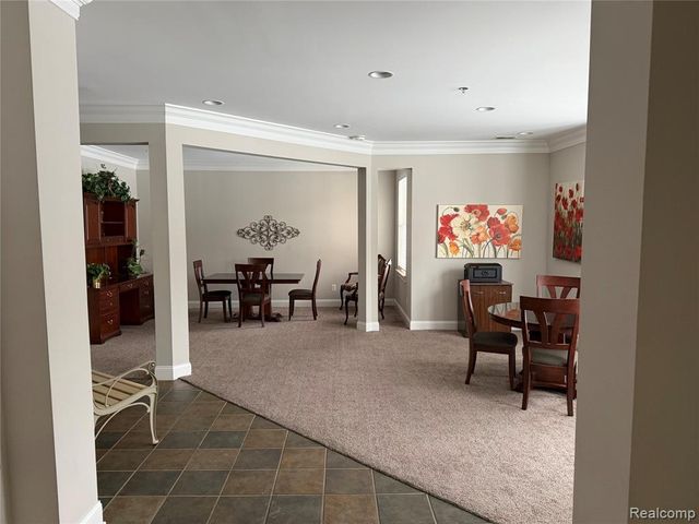 39168 Hayes Road, Clinton Township, MI 48038