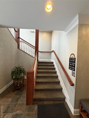 39168 Hayes Road, Clinton Township, MI 48038