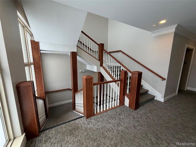 39168 Hayes Road, Clinton Township, MI 48038