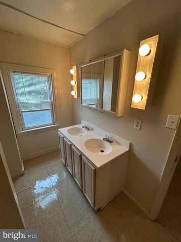 140 PENN ST, York, PA 17401