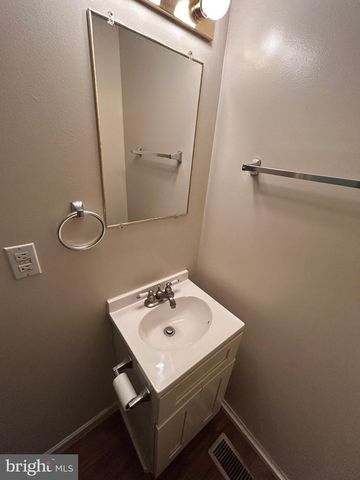 140 PENN ST, York, PA 17401
