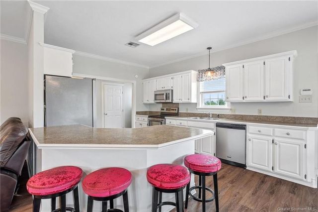 1567 S Perkins Ferry Road, Lake Charles, LA 70611