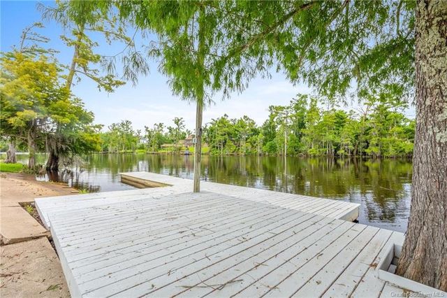 1567 S Perkins Ferry Road, Lake Charles, LA 70611