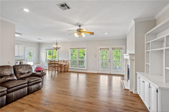 1567 S Perkins Ferry Road, Lake Charles, LA 70611