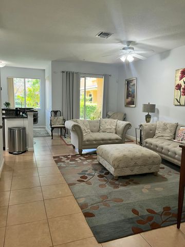 4281 Coventry Pointe Way, Lake Worth, FL 33461