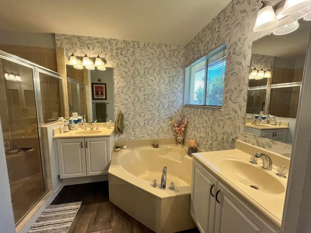 4281 Coventry Pointe Way, Lake Worth, FL 33461