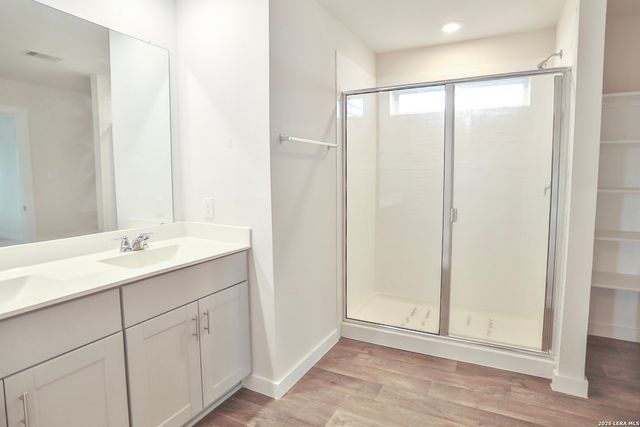 121 NETHERLAND ST, San Marcos, TX 78666