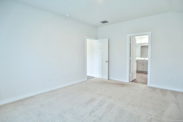 121 NETHERLAND ST, San Marcos, TX 78666