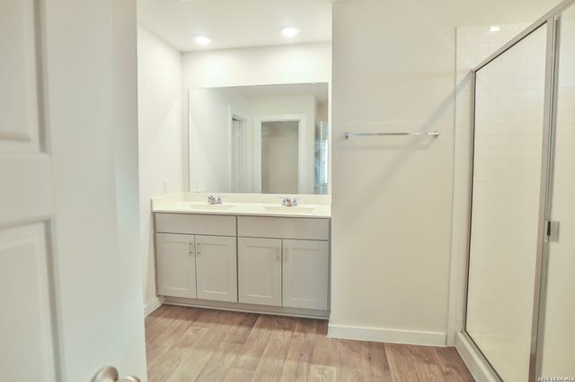 121 NETHERLAND ST, San Marcos, TX 78666