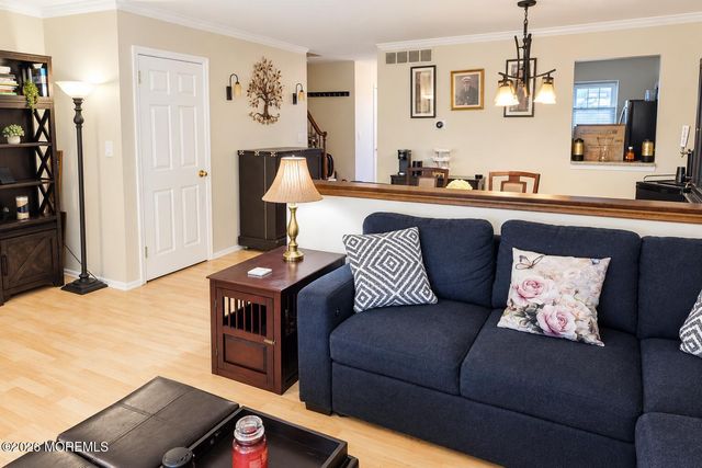 128 Dumbarton Hill Court, Aberdeen, NJ 07747
