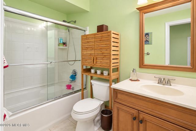 128 Dumbarton Hill Court, Aberdeen, NJ 07747