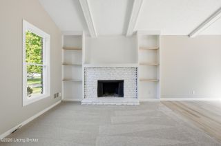 9201 Marse Henry Dr, Jeffersontown, KY 40299