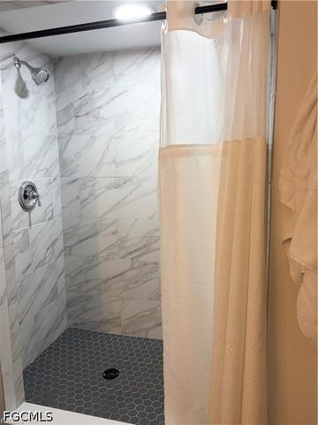 1920 Virginia AVE 1402, Fort Myers, FL 33901