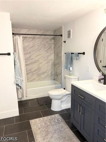 1920 Virginia AVE 1402, Fort Myers, FL 33901