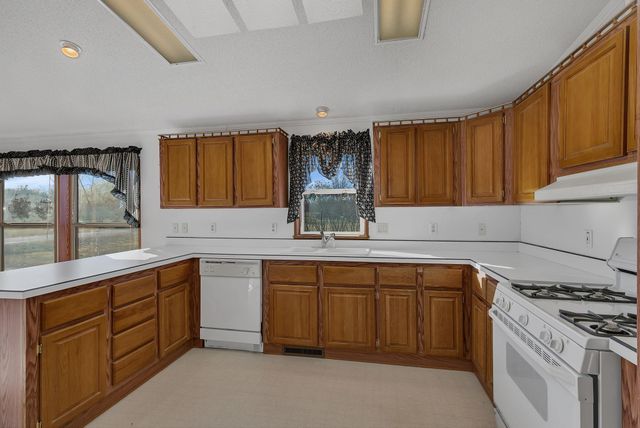 192 Main Street, Foreston, MN 56330