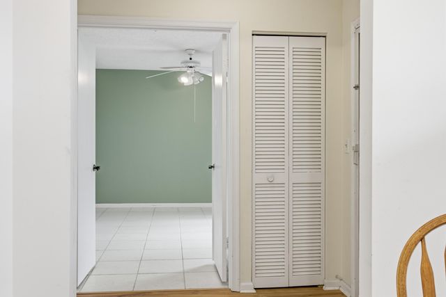 10118 Mangrove Drive 105, Boynton Beach, FL 33437