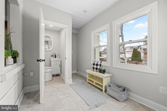 222 W BARNARD ST, West Chester, PA 19382