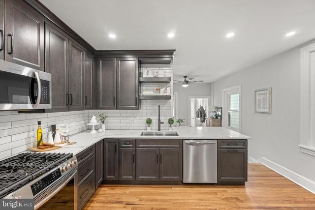 222 W BARNARD ST, West Chester, PA 19382