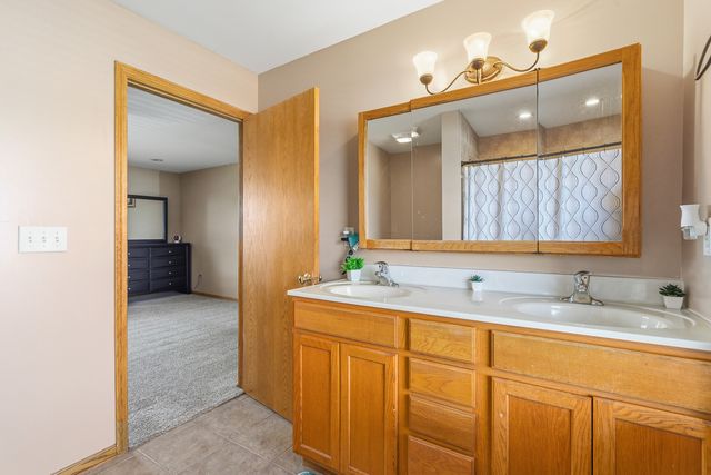 855 Magnolia Drive, Bourbonnais, IL 60914