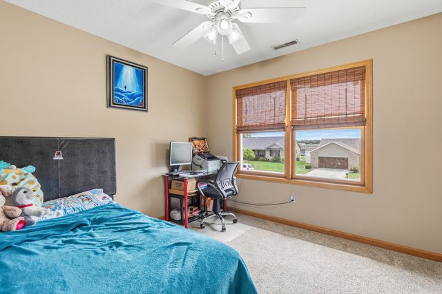 855 Magnolia Drive, Bourbonnais, IL 60914