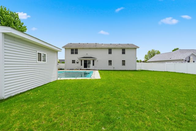 855 Magnolia Drive, Bourbonnais, IL 60914